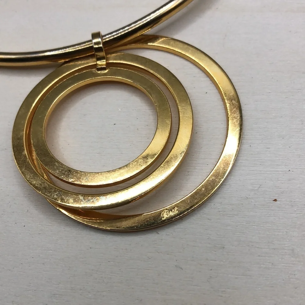 Gold tone modernist geometric cuff collar necklace-retro style costume jewelry.